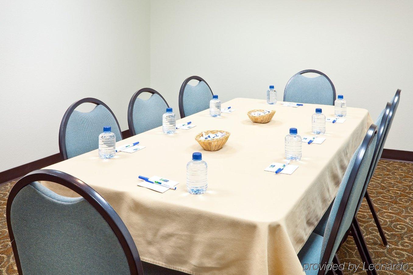מלון Baymont By Wyndham East Windsor Bradley Airport מתקנים תמונה