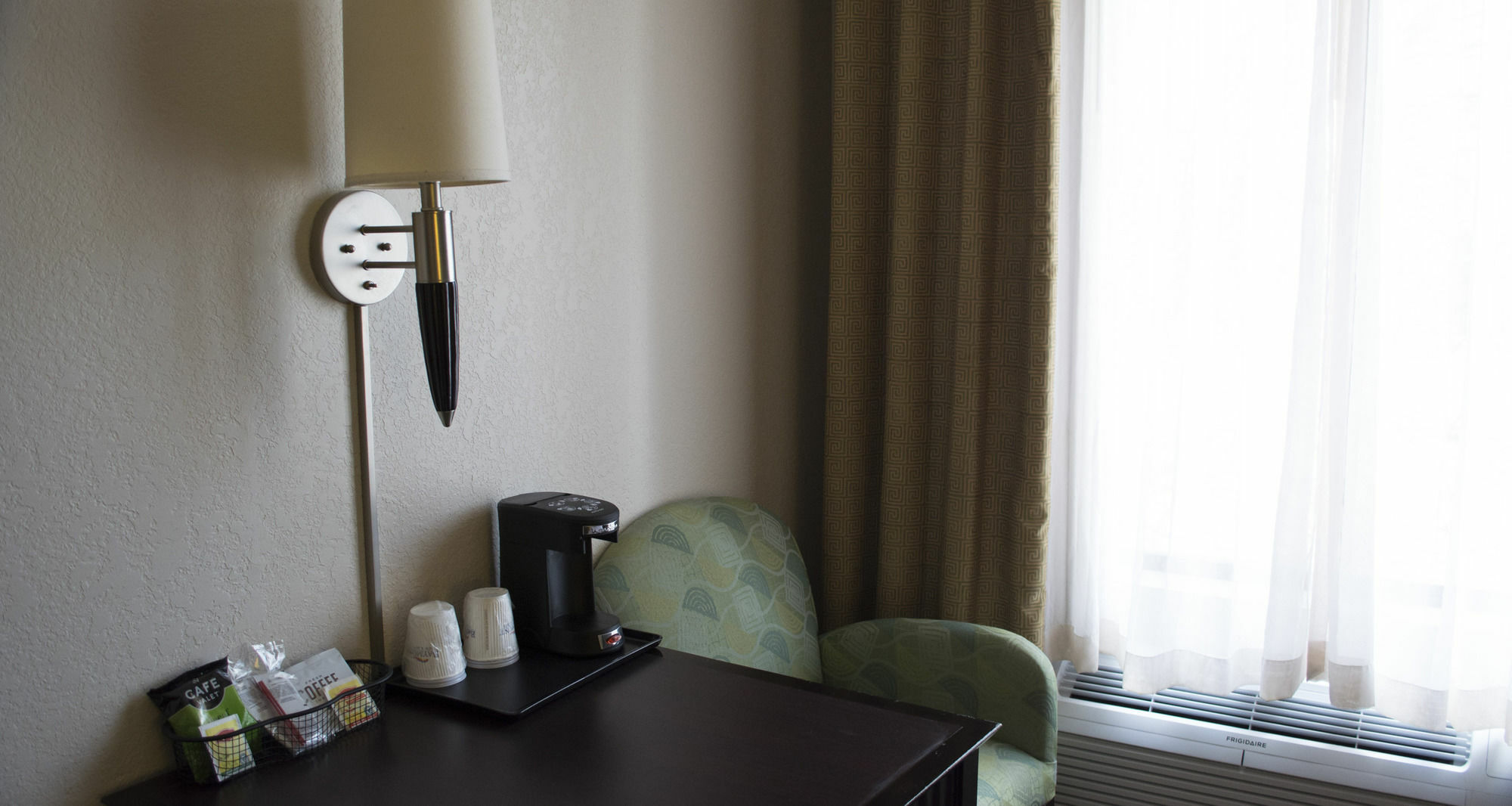 מלון Baymont By Wyndham East Windsor Bradley Airport מראה חיצוני תמונה